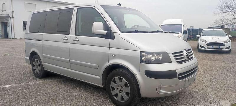 Argento Usata 2003 VW Multivan Trendline Furgone | 12.500 € (Ottimo prezzo) - Immagine 1/4