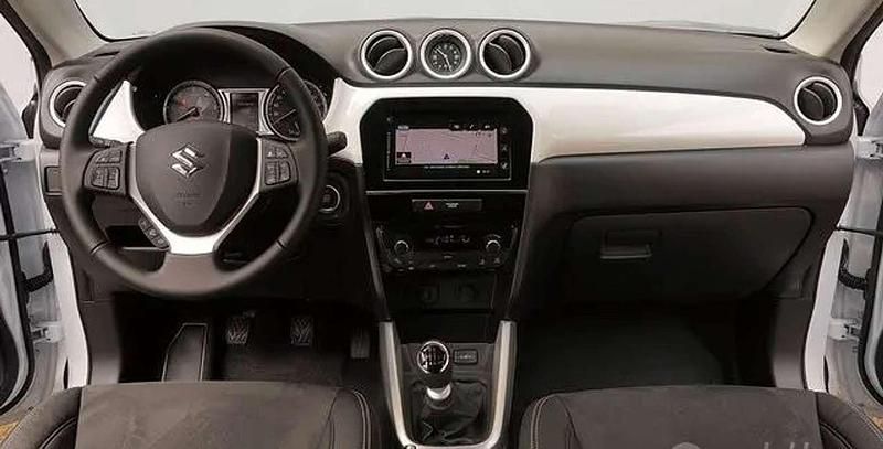 Usata Suzuki Vitara 120 CV (88 kW) 2017 SUV