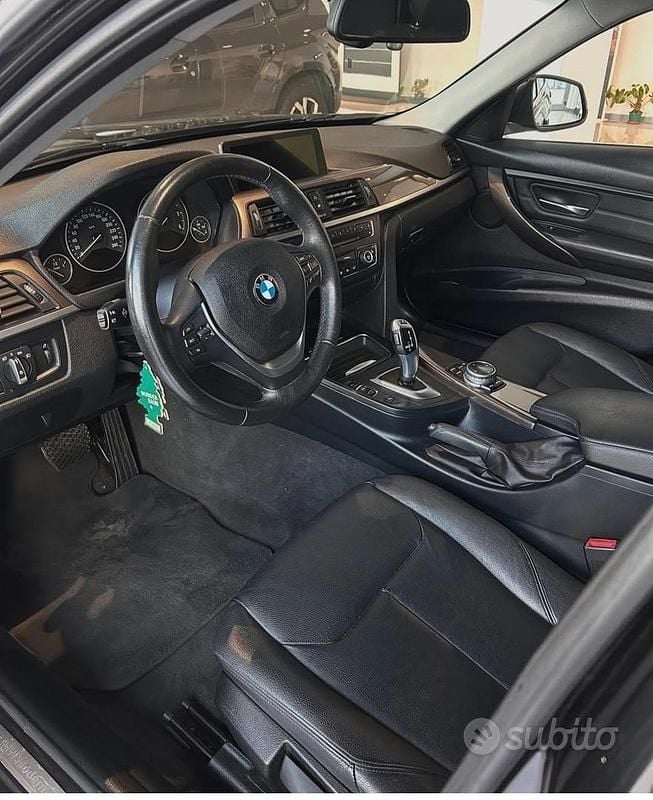 Usata BMW 320 184 CV (135 kW) 2015 Nero Station wagon
