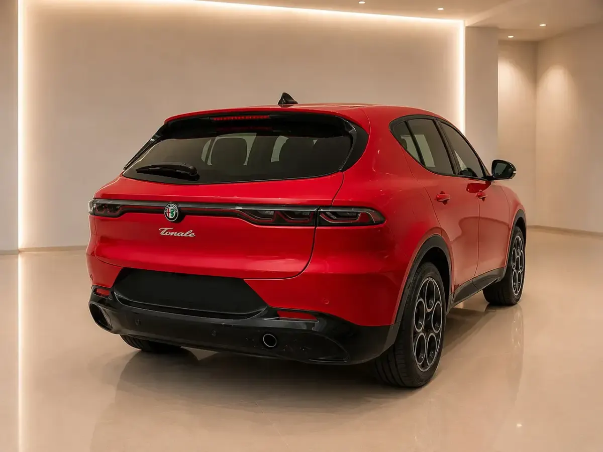 Usata Alfa Romeo Tonale Sprint 131 CV (96 kW) 2024 Rosso SUV