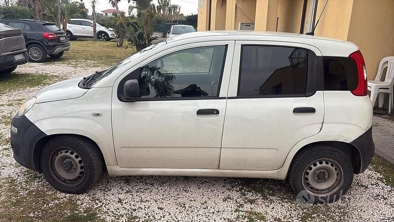 Usata Fiat Panda 69 CV (50 kW) 2018 Utilitaria