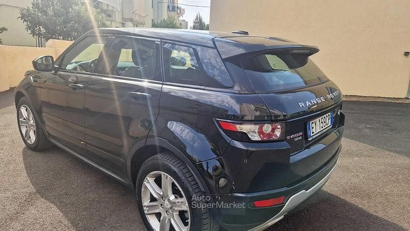 Usata Land Rover Range Rover evoque Dynamic 190 CV (139 kW) 2015 Nero SUV