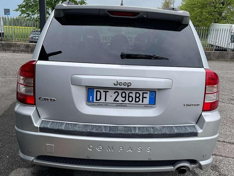 Usata Jeep Compass 140 CV (102 kW) 2008 Argento SUV