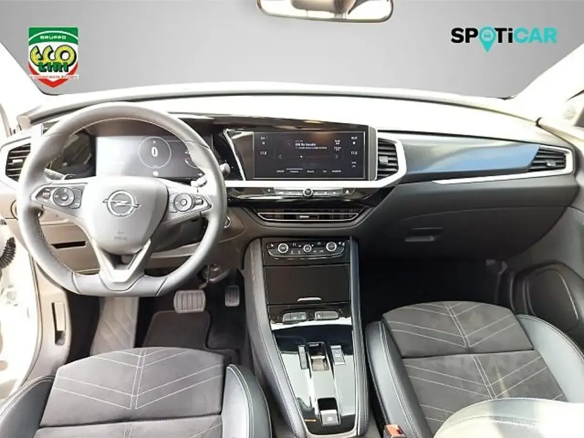 Usata Opel Grandland X Ultimate 131 CV (96 kW) 2024 Bianco SUV
