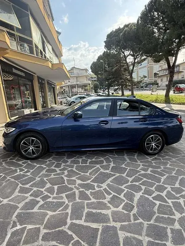 Usata BMW 316 Advantage 122 CV (89 kW) 2022 Berlina