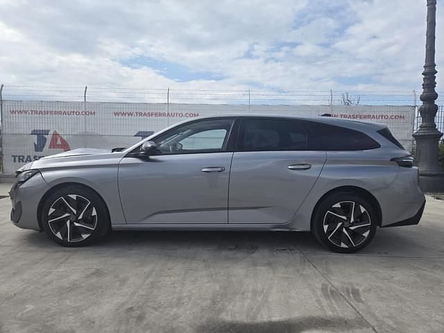 Usata Peugeot 308 Allure 130 CV (95 kW) 2024 Grigio Station wagon