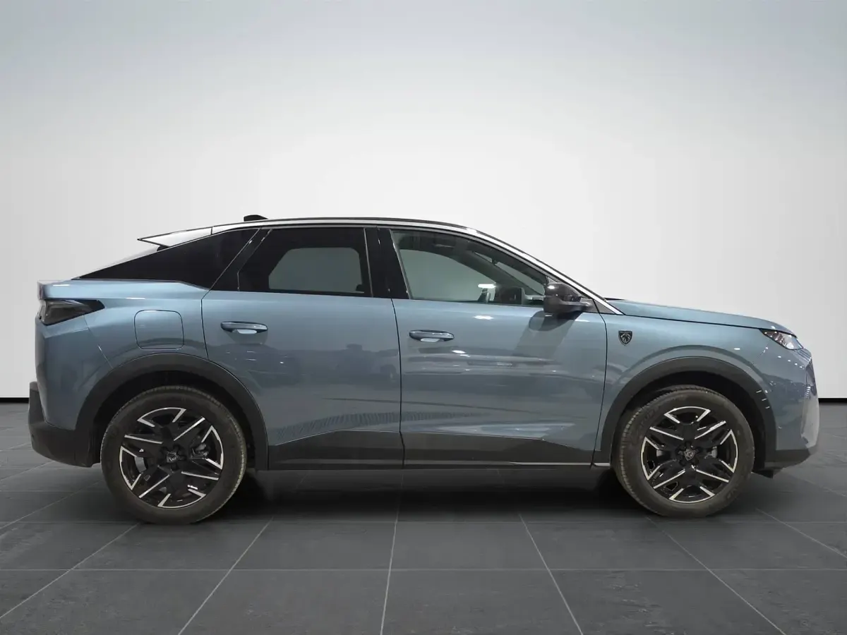 Usata Peugeot 3008 GTi 145 CV (106 kW) 2025 Bleu arthurien SUV
