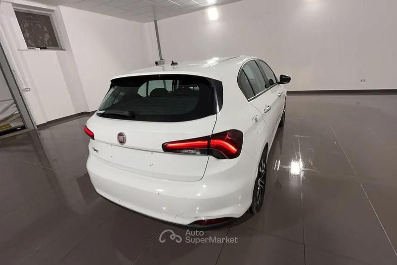 Usata Fiat Tipo City Life 101 CV (74 kW) 2023 Bianco Utilitaria