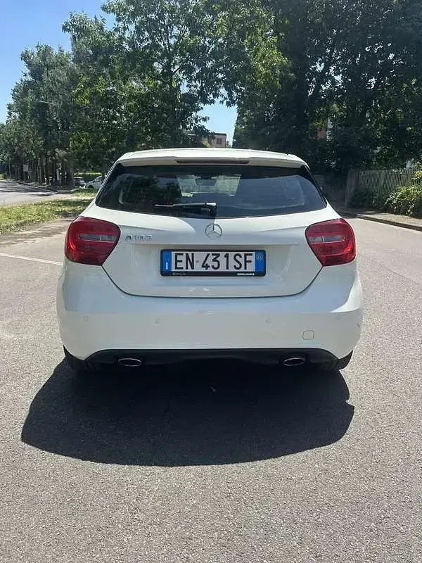 Usata Mercedes A180 122 CV (89 kW) 2012 Utilitaria