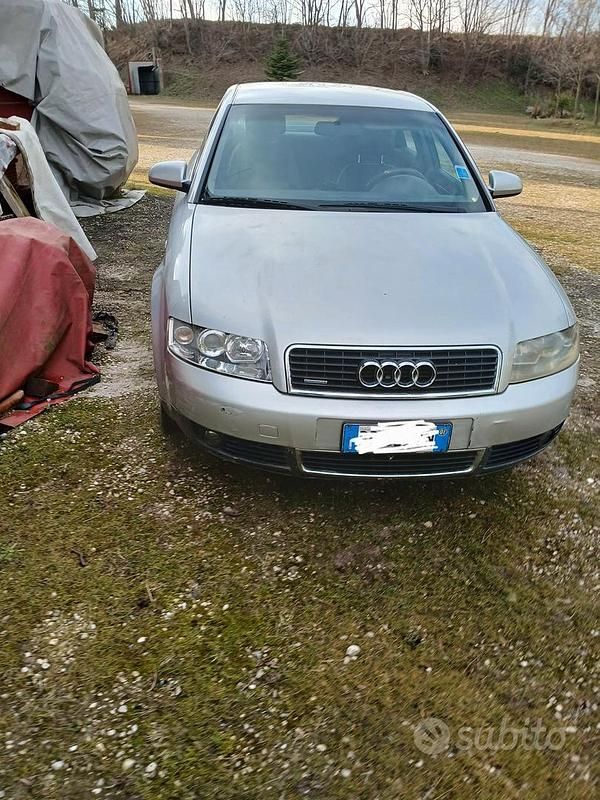Usata Audi A4 180 CV (132 kW) 2001 Berlina