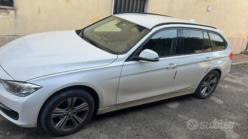 Bianco Usata 2014 BMW 320 Station wagon | 9000 € (Buon prezzo) - Immagine 1/4