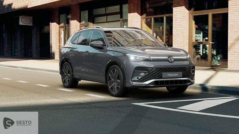 Nuova VW Tiguan R-line 150 CV (110 kW) 2026 Grigio SUV