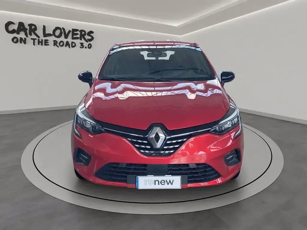 Usata Renault Clio Techno 145 CV (106 kW) 2023 Nnp rosso passion Utilitaria
