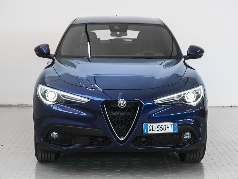 Usato 2022 Alfa Romeo Stelvio 2.1 Diesel 160 CV (34.900 €)