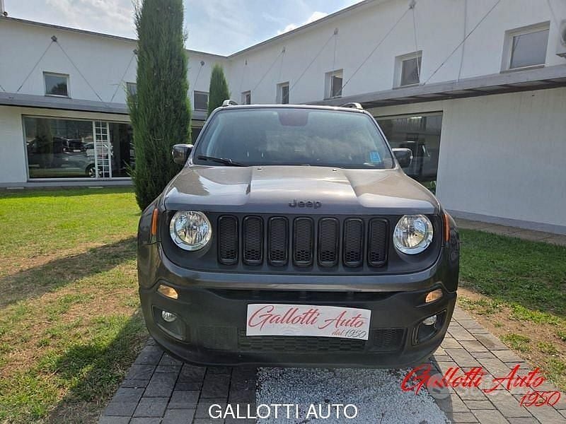 Usata Jeep Renegade Night Eagle 140 CV (102 kW) 2018 Grigio SUV