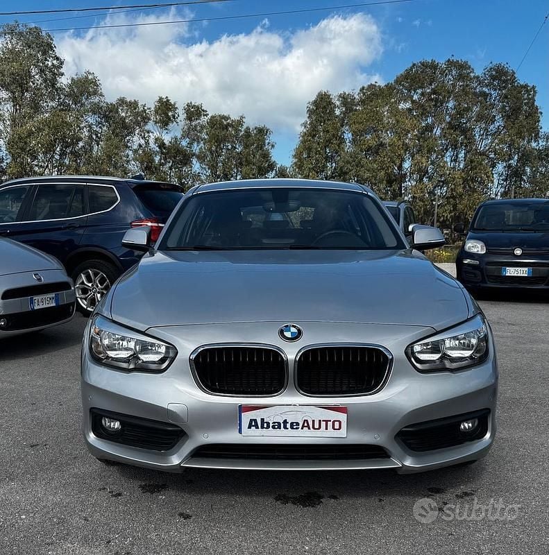 Usata BMW 116 Sport Line 115 CV (84 kW) 2018 Grigio Utilitaria