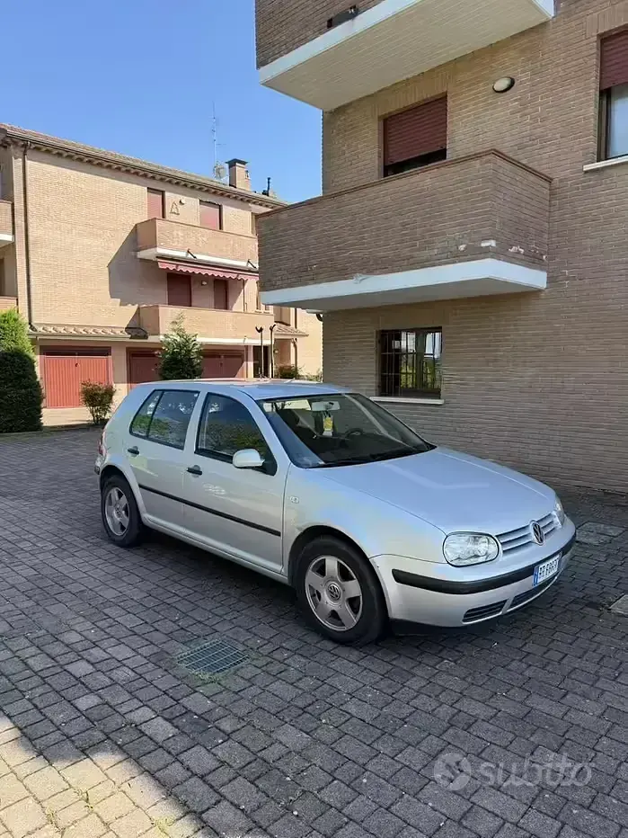 Usata VW Golf IV 101 CV (74 kW) 1999