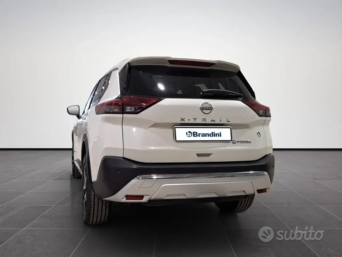 Usata Nissan X-Trail Tekna 158 CV (116 kW) 2024 Galpine white SUV