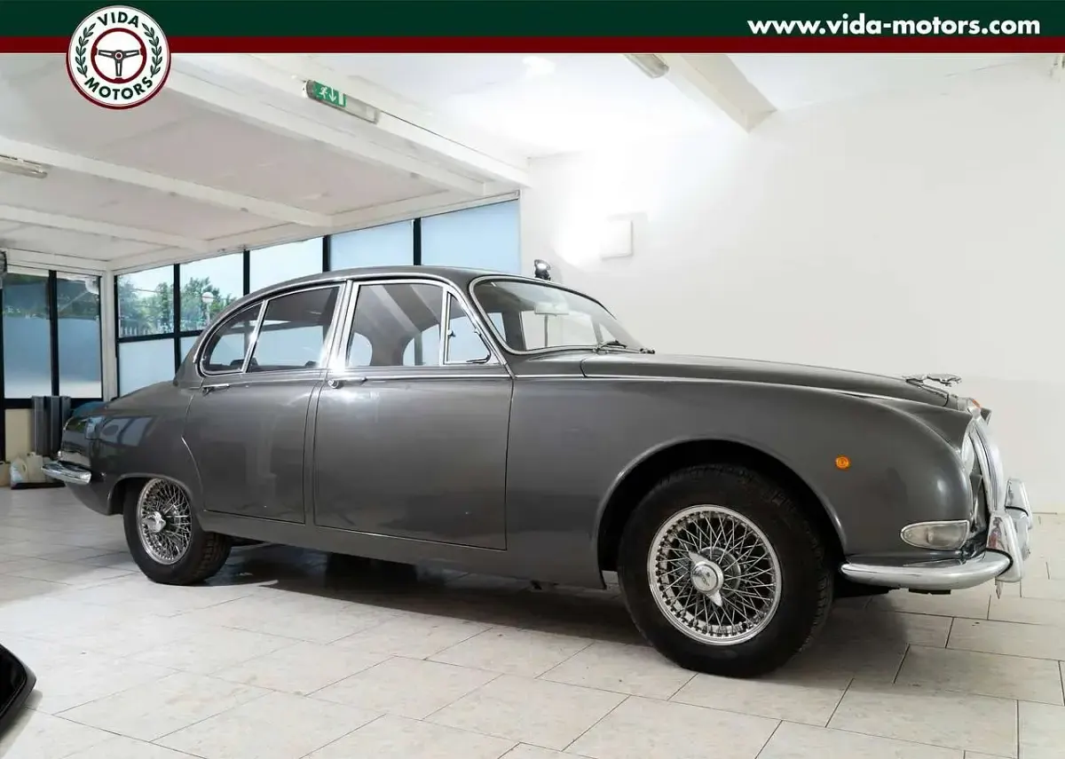 Usata Jaguar MK II S 211 CV (155 kW) 1967 Grigio Berlina