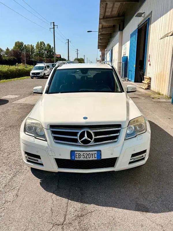 Usata Mercedes GLK250 204 CV (150 kW) 2010 Bianco SUV