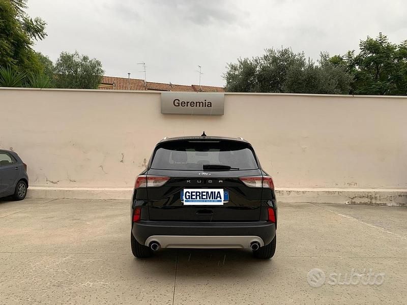 Usata Ford Kuga Business Edition 120 CV (88 kW) 2021 Nero SUV