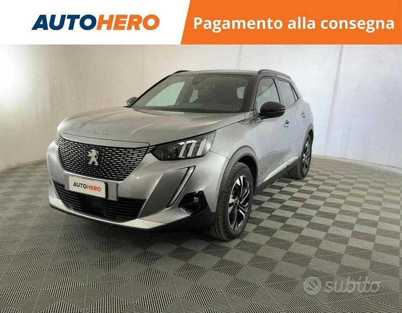 Grigio Usata 2022 Peugeot e-2008 GT SUV | 17.799 € (Buon prezzo) - Immagine 1/2