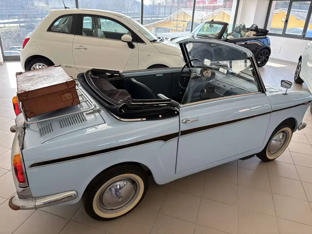 Usata Autobianchi Bianchina 20 CV (14 kW) 1962 Azzurro pastello capote nera Utilitaria