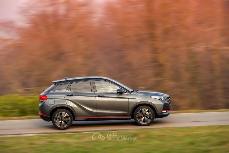 Nuova Cirelli 2 95 CV (69 kW) 2025 Nero SUV