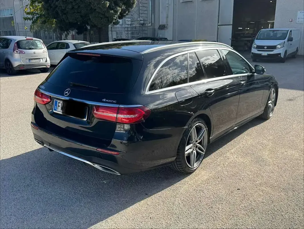Usata Mercedes E220 Premium Plus 194 CV (142 kW) 2019 Station wagon