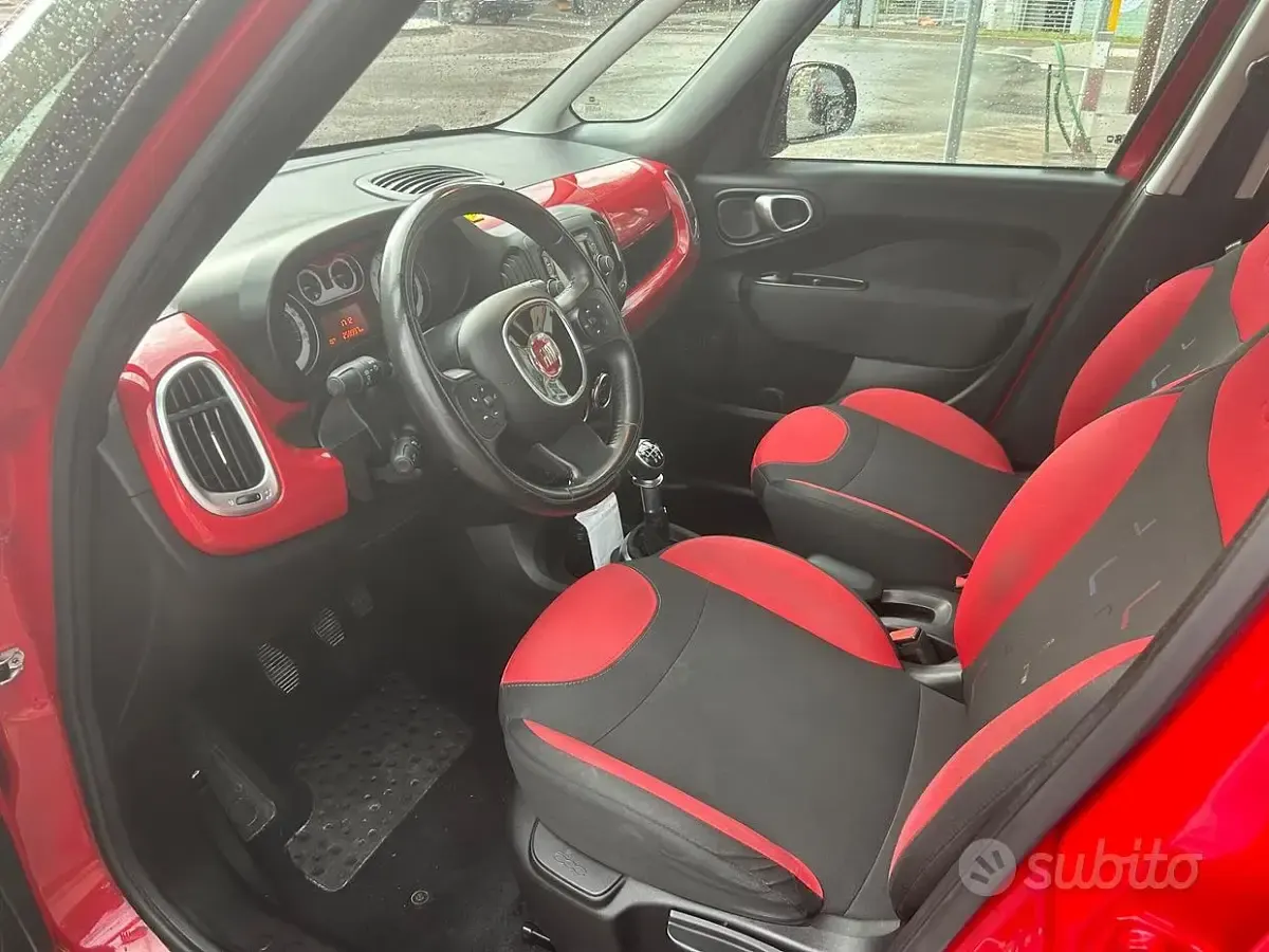 Usata Fiat 500L Lounge 120 CV (88 kW) 2016 Rosso Monovolume