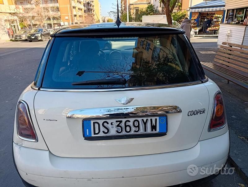 Usata Mini Cooper Coupé 120 CV (88 kW) 2008 Bianco Coupé