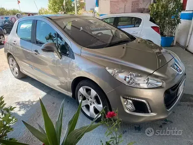 Usata Peugeot 308 112 CV (82 kW) 2013 Grigio Berlina