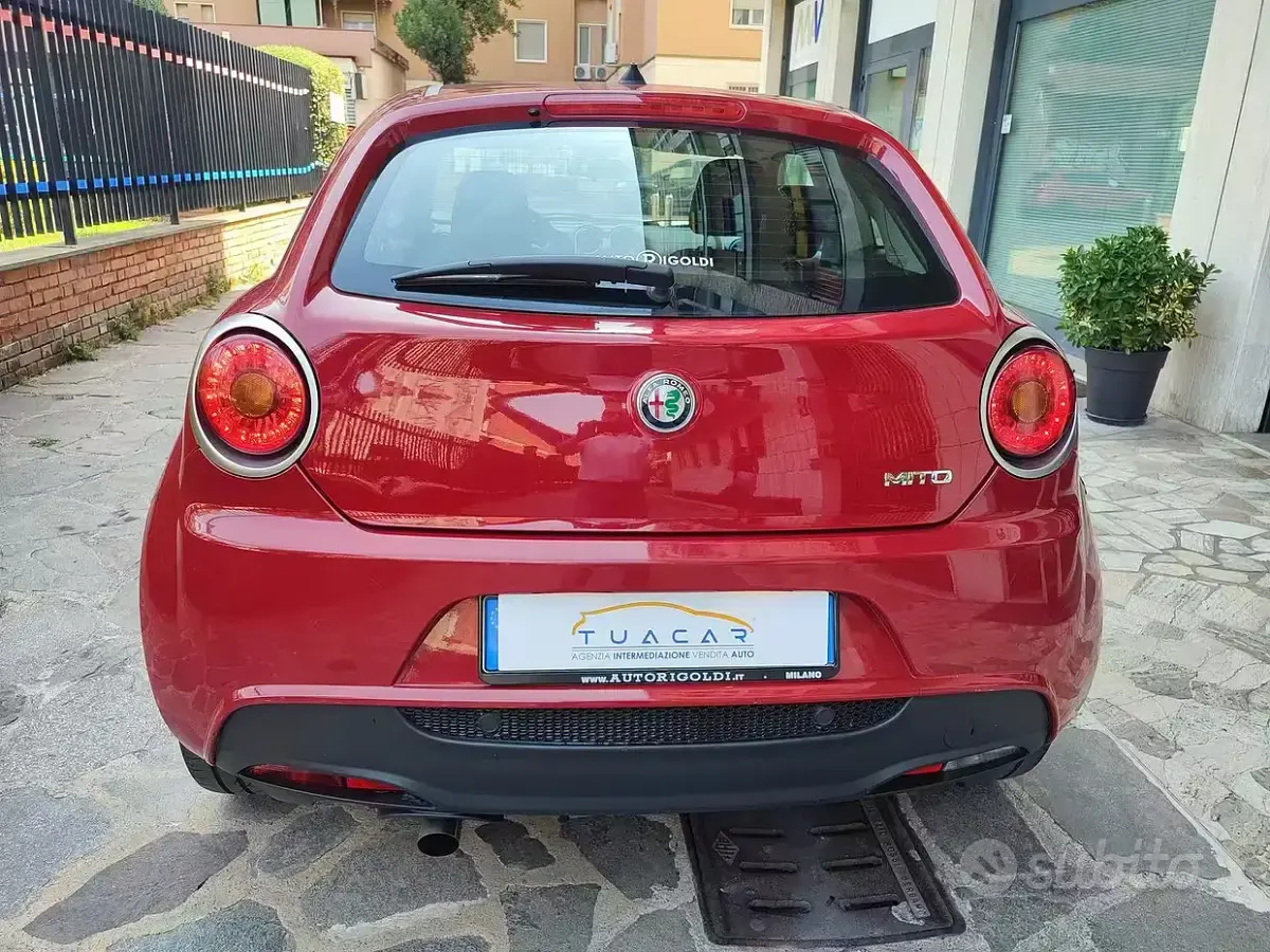 Usata Alfa Romeo MiTo 77 CV (56 kW) 2017 Rosso Utilitaria