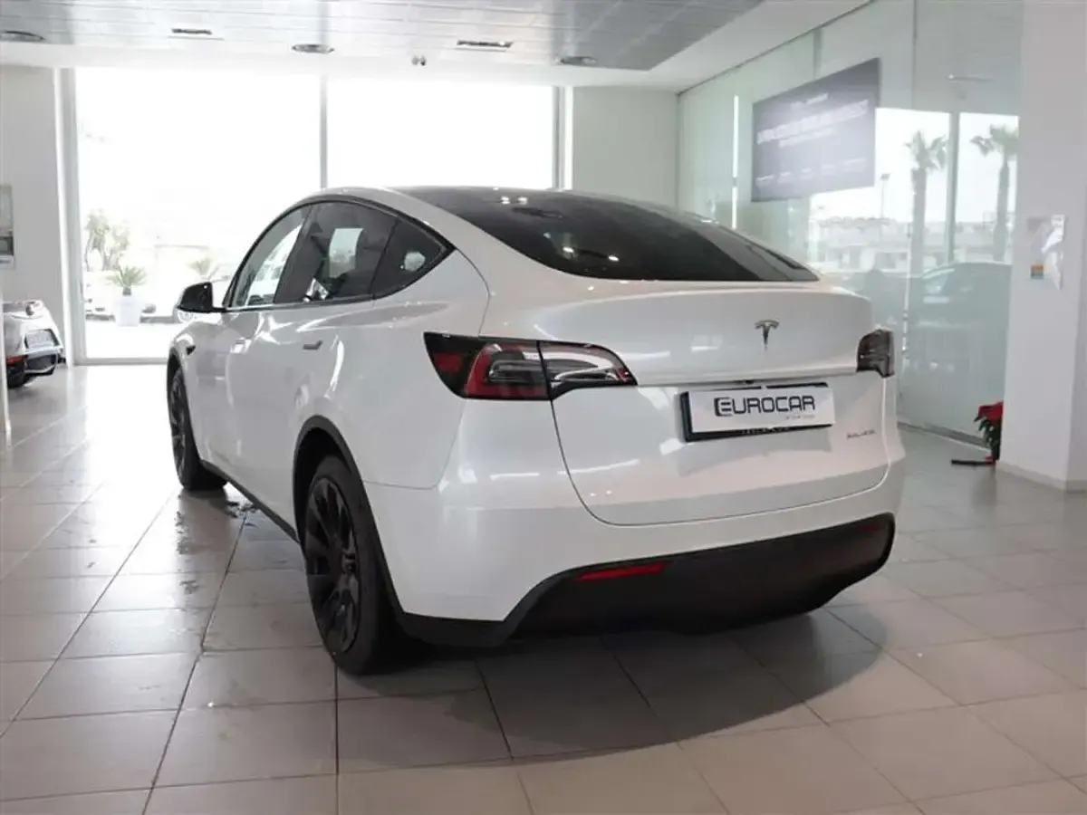 Occasion Tesla Model Y 378 kW (514 ch) 2022 Blanc SUV