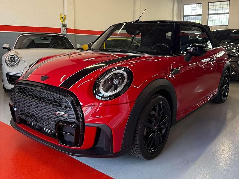 Usata Mini John Cooper Works Cabriolet 136 CV (100 kW) 2022 Chilli red Cabrio