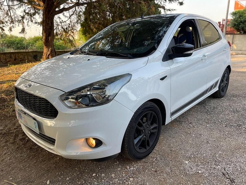 Usata Ford Ka 85 CV (62 kW) 2018 Bianco Berlina