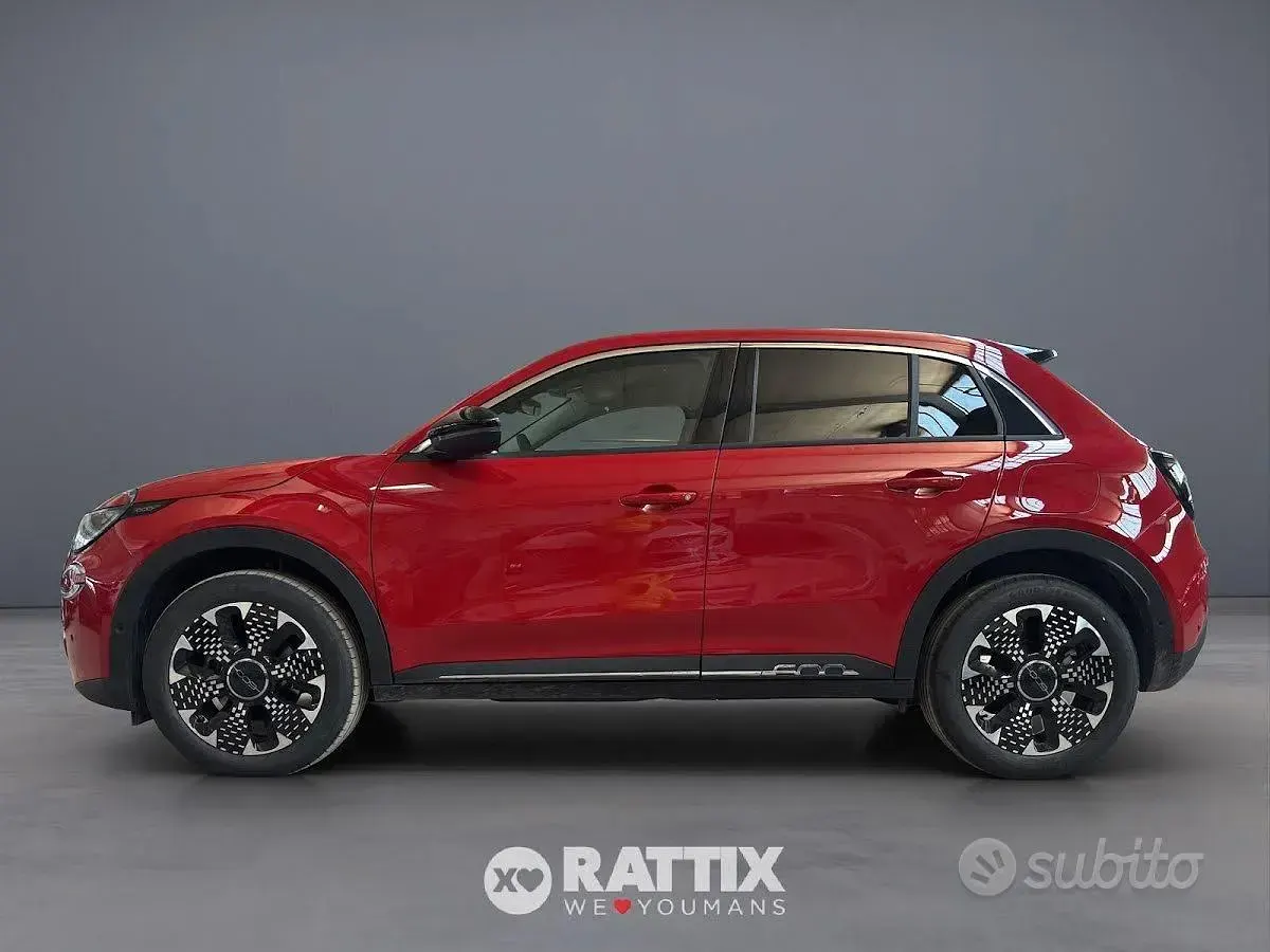 Nuova Fiat 600 La Prima 145 CV (106 kW) 2025 Rosso SUV