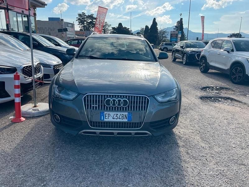 Usata Audi A4 Allroad Comfort 245 CV (180 kW) 2012 Grigio Station wagon