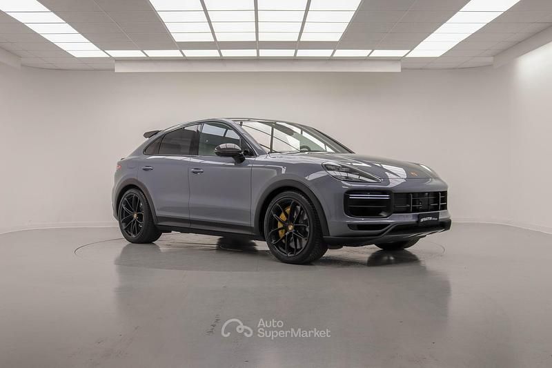 Usata Porsche Cayenne Turbo GT 640 CV (470 kW) 2022 Gray SUV