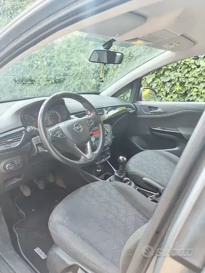 Usata Opel Corsa 69 CV (50 kW) 2019 Grigio Utilitaria