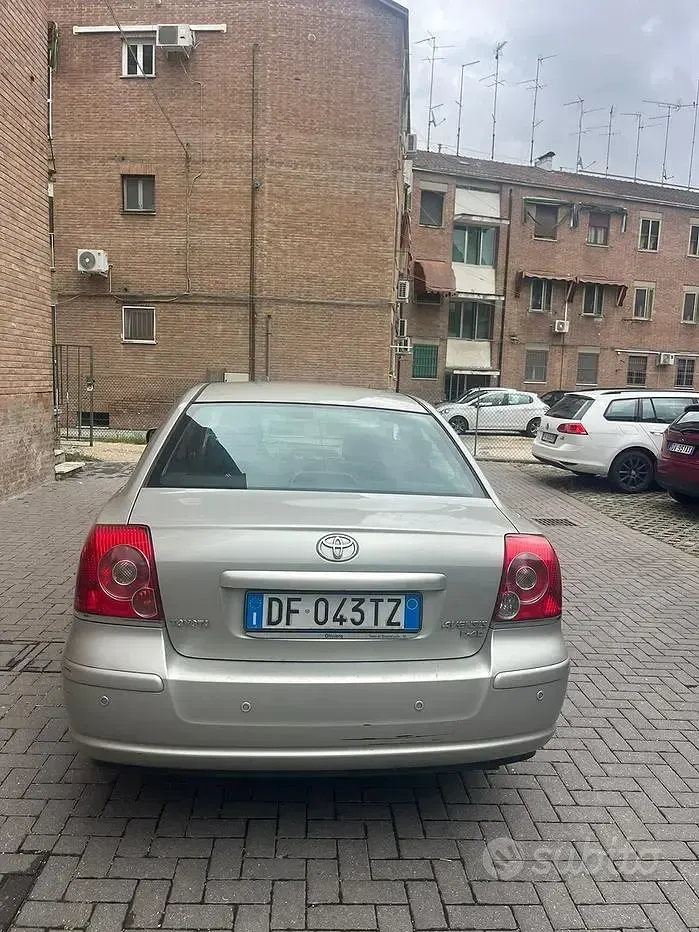 Usata Toyota Avensis 150 CV (110 kW) 2007 Berlina