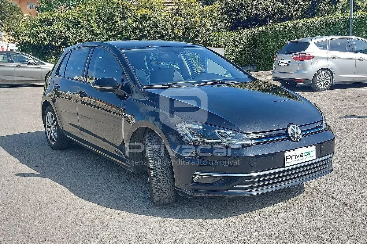Usata VW Golf VII Executive 131 CV (96 kW) 2019 Nero Utilitaria