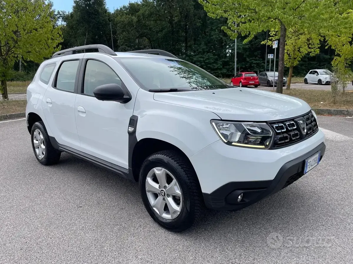 Usata Dacia Duster Comfort 114 CV (83 kW) 2018 Bianco SUV