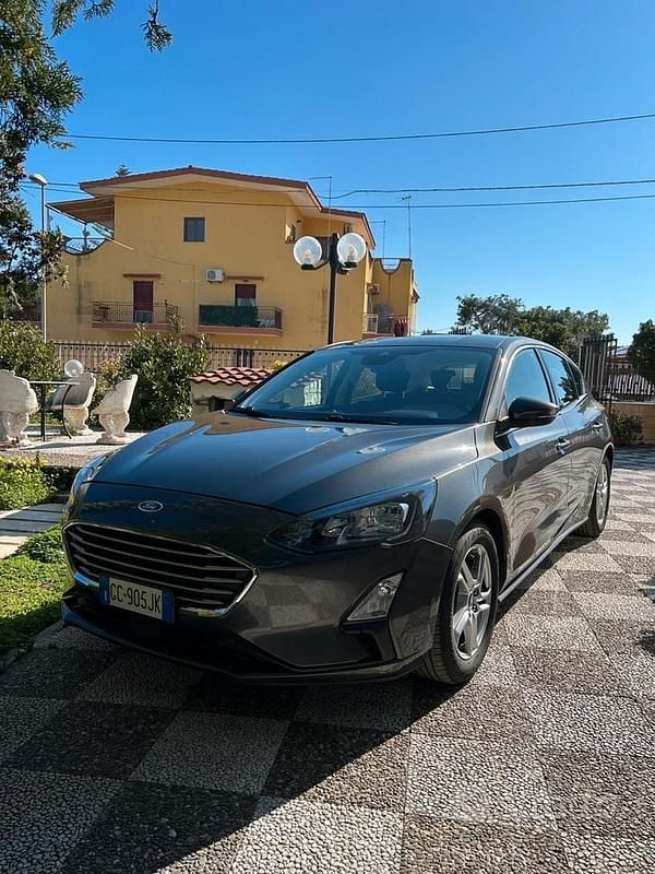 Usata Ford Focus 2020 Grigio Berlina