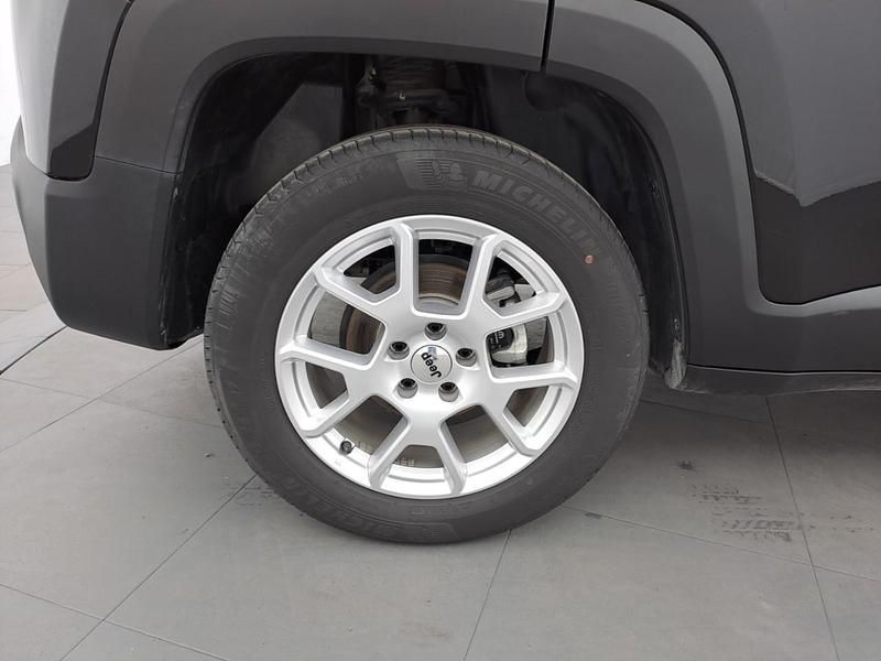 Usata Jeep Renegade Altitude 130 CV (95 kW) 2024 Nero SUV