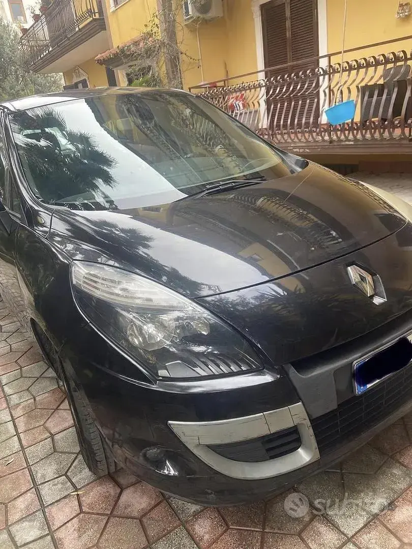 Usata Renault Scenic E-Tech 110 CV (80 kW) 2010 Nero Berlina