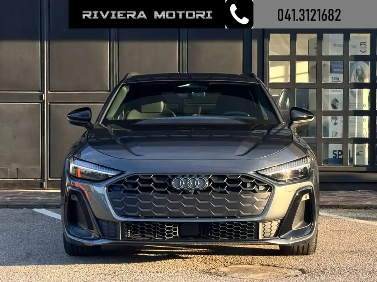 Nuova Audi A5 S-Line 204 CV (150 kW) 2025 Grigio scuro Station wagon