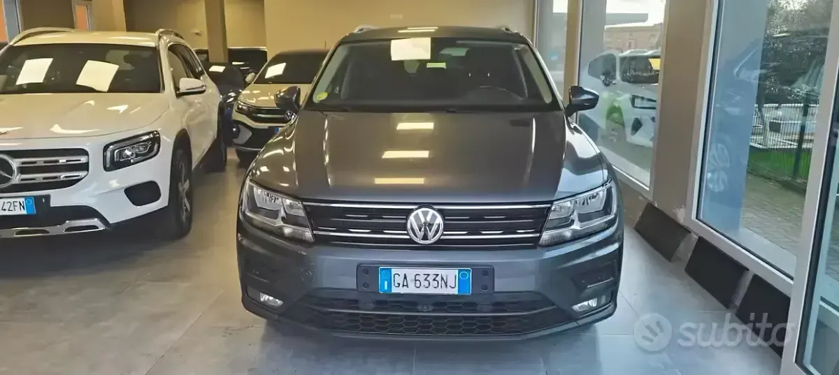 Usata VW Tiguan Life 150 CV (110 kW) 2020 Grigio SUV