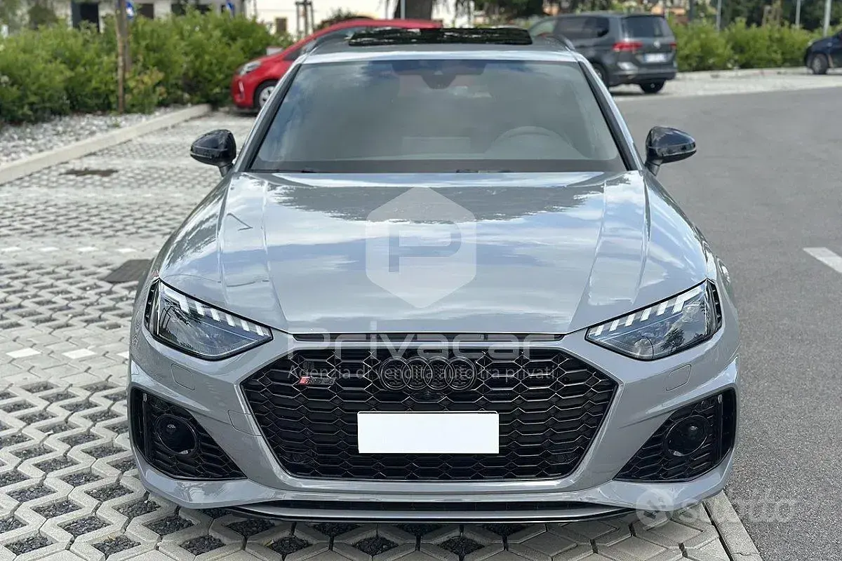 Usata Audi RS4 Ambiente 450 CV (330 kW) 2021 Grigio Station wagon