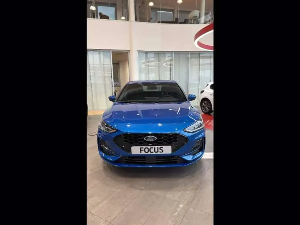 Nuova Ford Focus ST-Line 125 CV (91 kW) 2026 Chrome blue  Berlina
